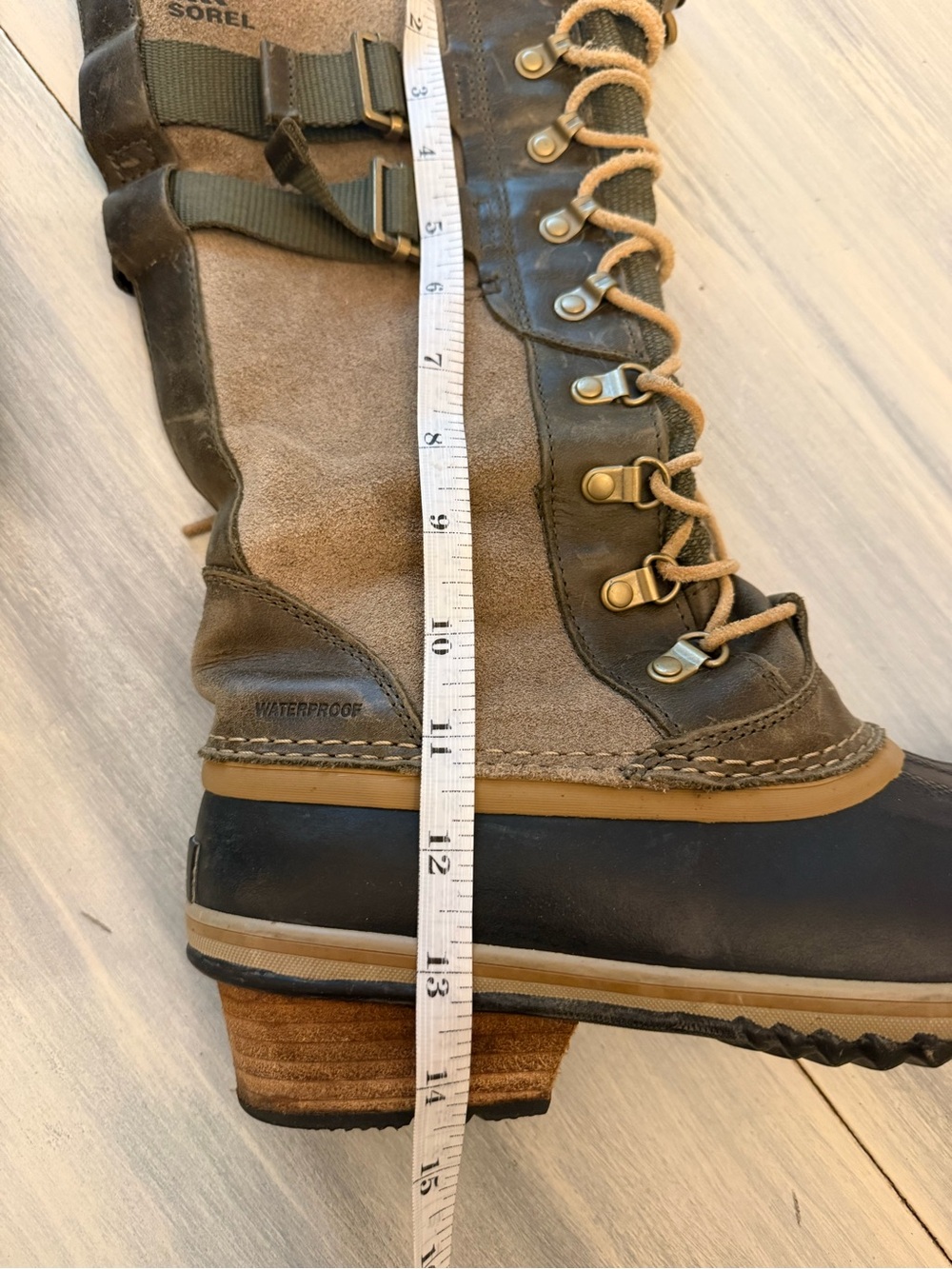 Sorel Women’s Conquest Carly II Waterproof Riding Snow Boots Size 9 Brown/Green - Picture 3 of 8